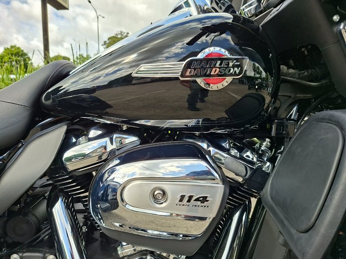 2025 HARLEY-DAVIDSON FLHTCUTG TRI GLIDE U/CLC 114