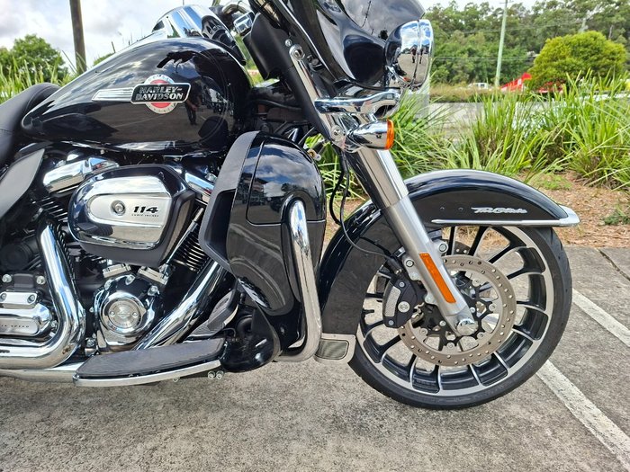 2025 HARLEY-DAVIDSON FLHTCUTG TRI GLIDE U/CLC 114