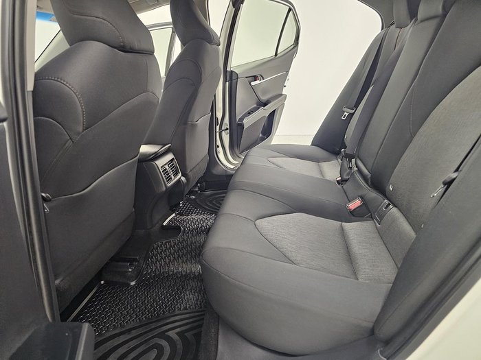 2019 Toyota Camry Ascent Sport ASV70R Glacier White