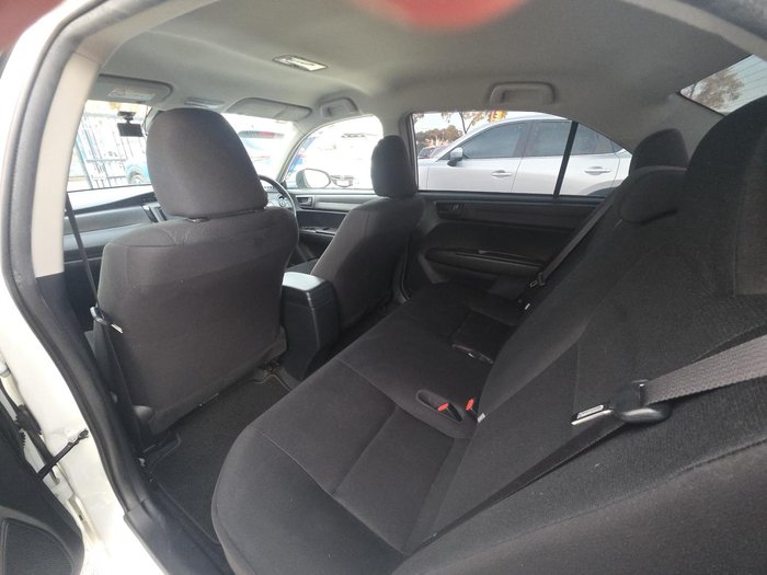 2019 Toyota Corolla Axio Hybrid NKE165 White