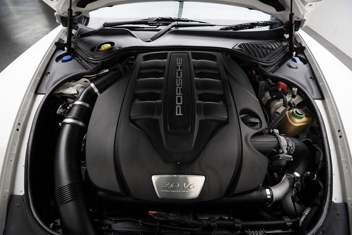 2012 Porsche Panamera Diesel