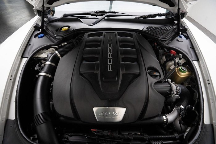 2012 Porsche Panamera