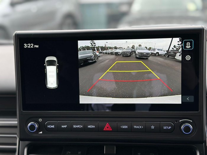 2026 Hyundai STARIA LOAD