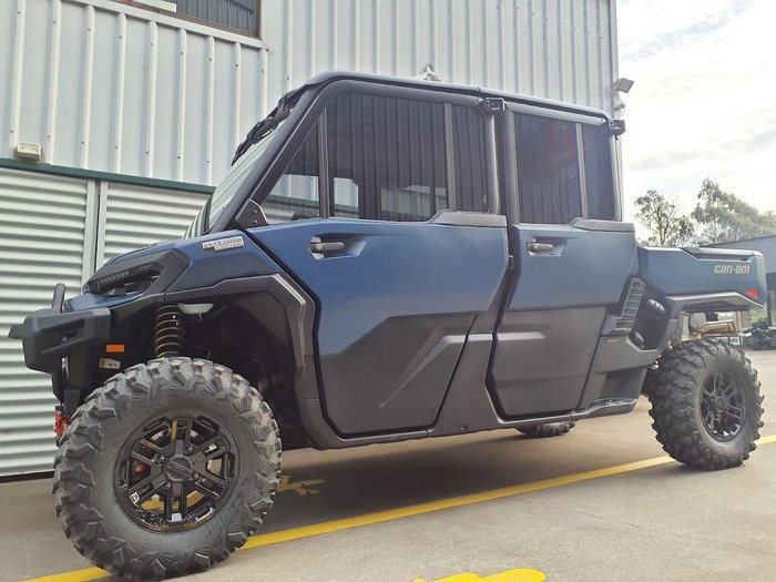 2026 Can-Am Defender Max Limited HD11 Defender Blue