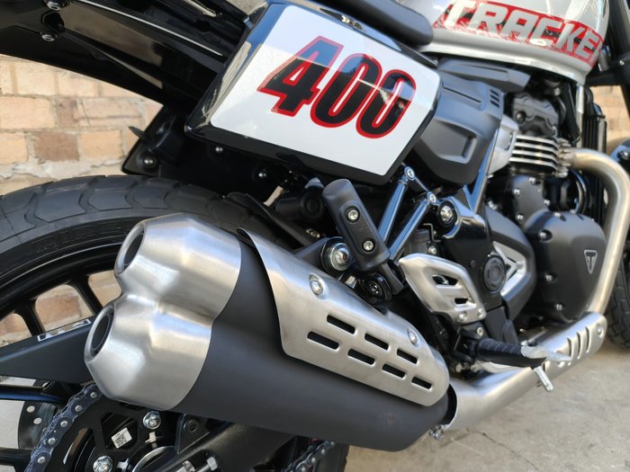 2026 TRIUMPH TRACKER 400 ROAD SILVER