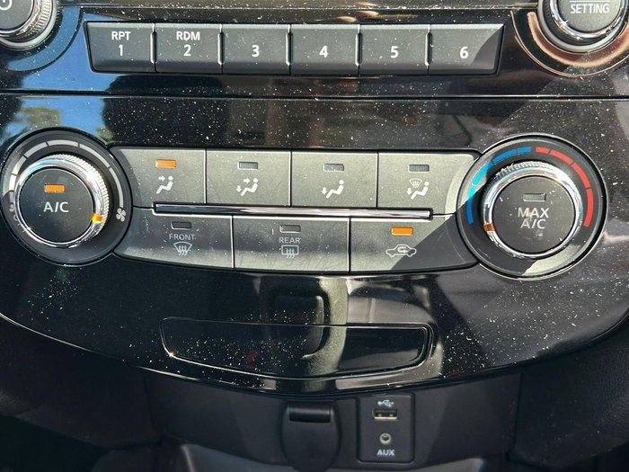 2017 Nissan X-TRAIL ST
