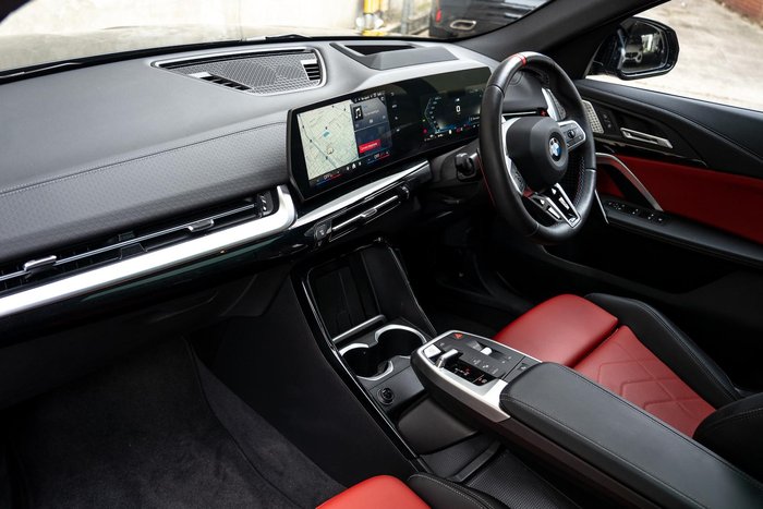 2025 BMW X2 M35i xDrive