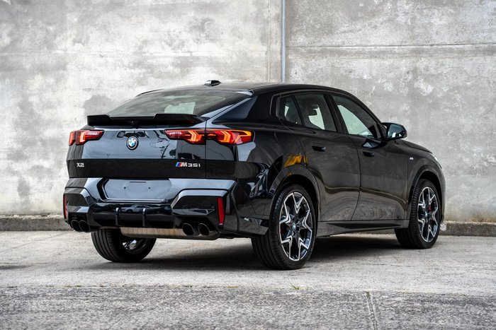 2025 BMW X2 M35i xDrive