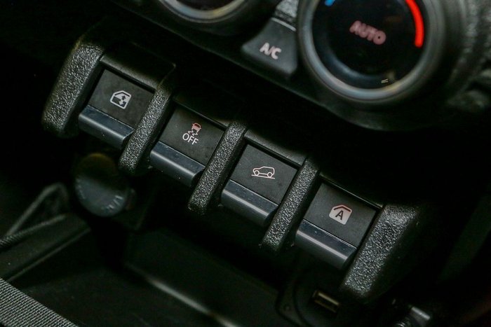 2023 Suzuki Jimny GLX