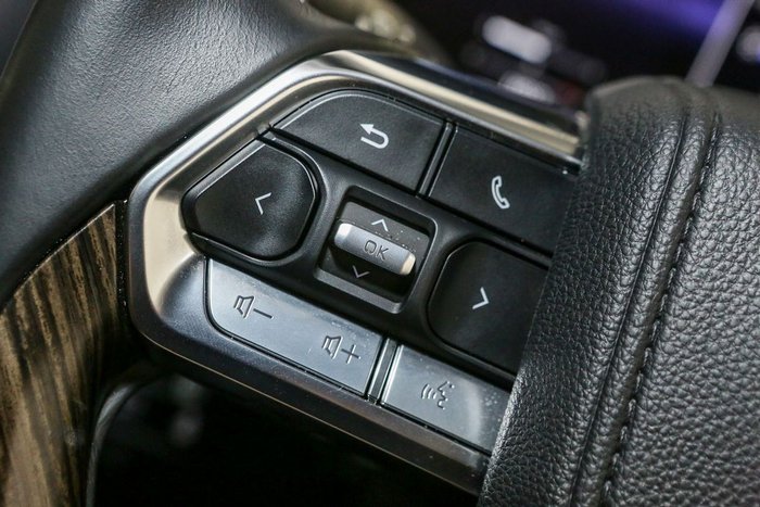 2025 Toyota Landcruiser Sahara