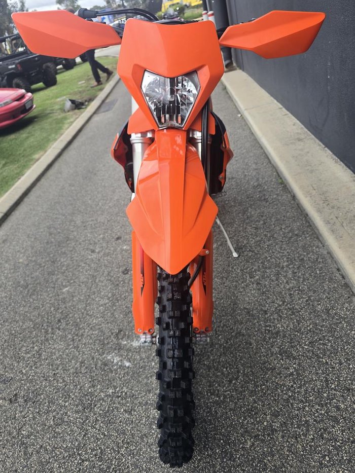 2025 KTM