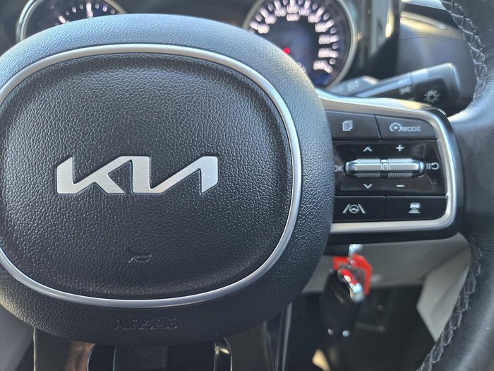 2022 Kia Carnival Si