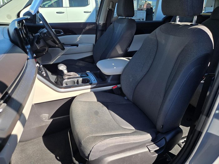 2022 Kia Carnival Si