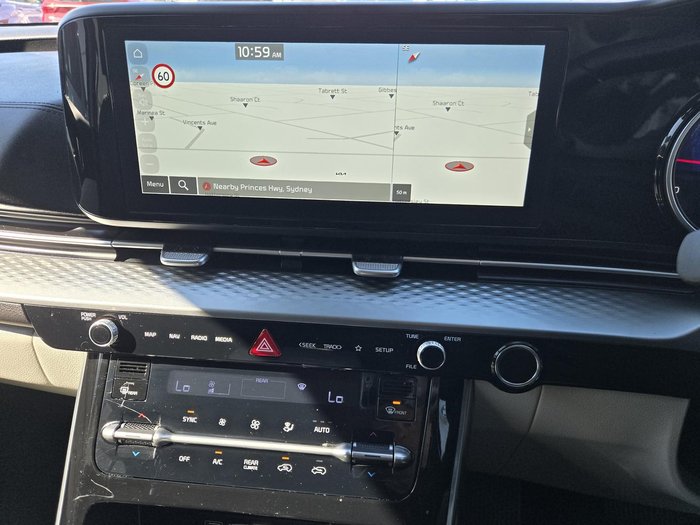 2022 Kia Carnival Si