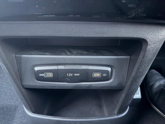 2022 Hyundai STARIA