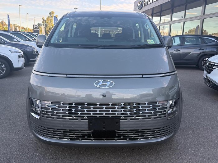 2022 Hyundai STARIA