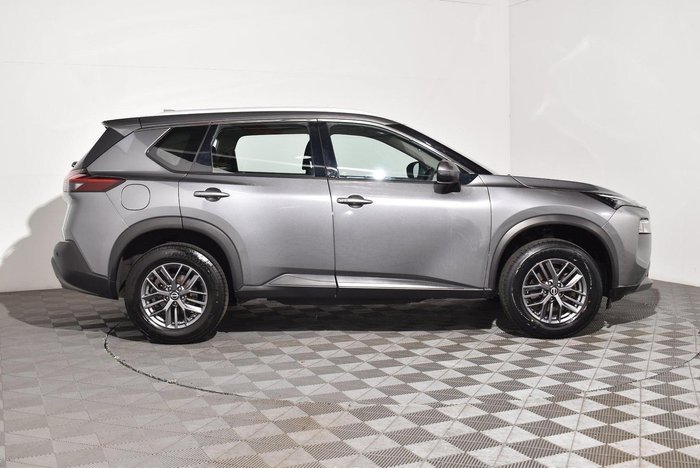 2023 Nissan X-TRAIL ST