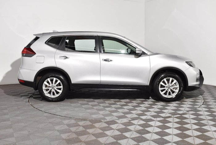2021 Nissan X-TRAIL ST