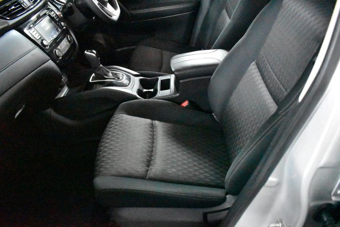 2021 Nissan X-TRAIL ST