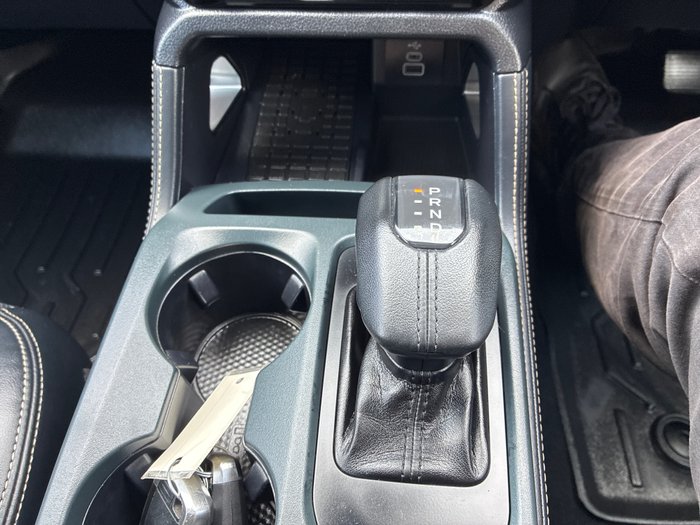 2023 Ford Everest Platinum