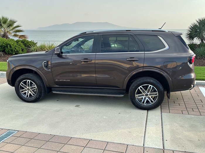 2023 Ford Everest Platinum