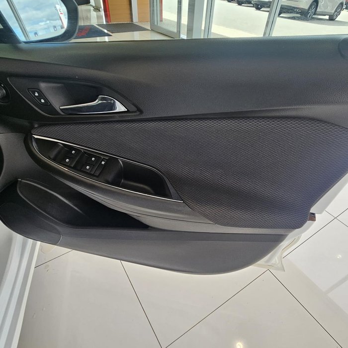 2018 Holden Astra LT