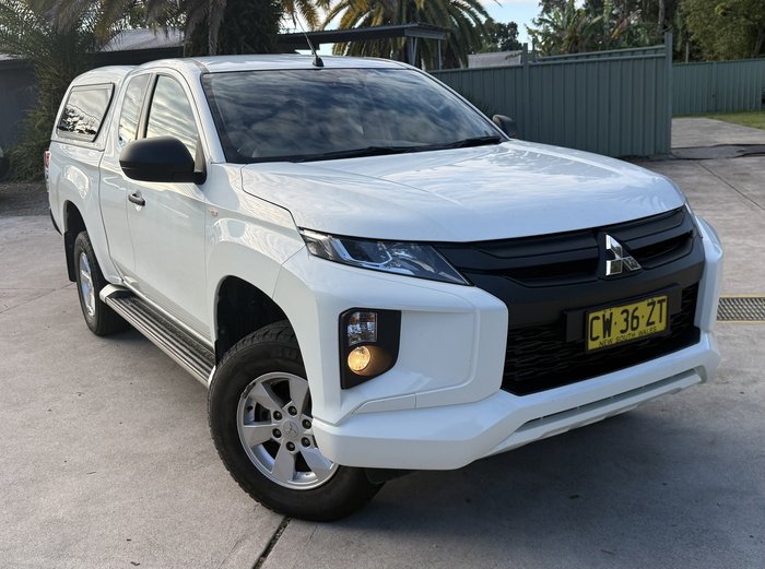 2020 Mitsubishi Triton