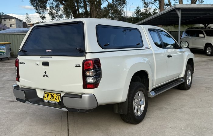 2020 Mitsubishi Triton GLX+