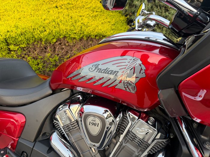2021 Indian CHALLENGER LIMITED Red