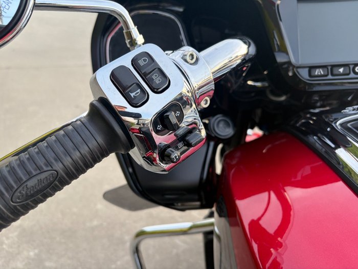2021 Indian CHALLENGER LIMITED Red