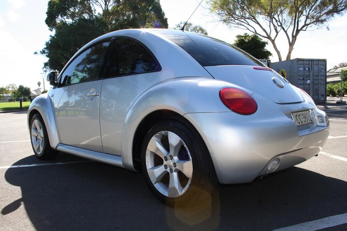 2000 Volkswagen Beetle 9C Silver Arrow