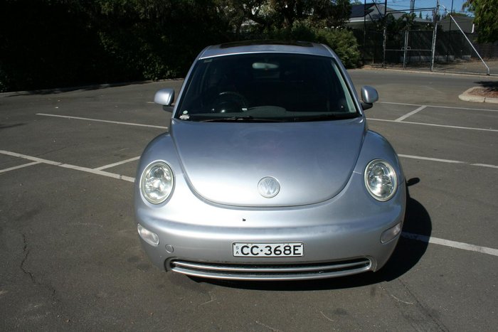 2000 Volkswagen Beetle 9C Silver Arrow