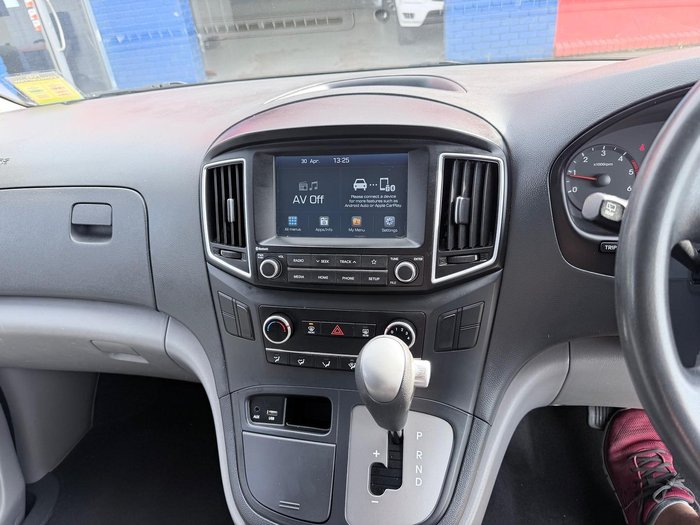 2018 Hyundai iLoad TQ4 MY19 Creamy White
