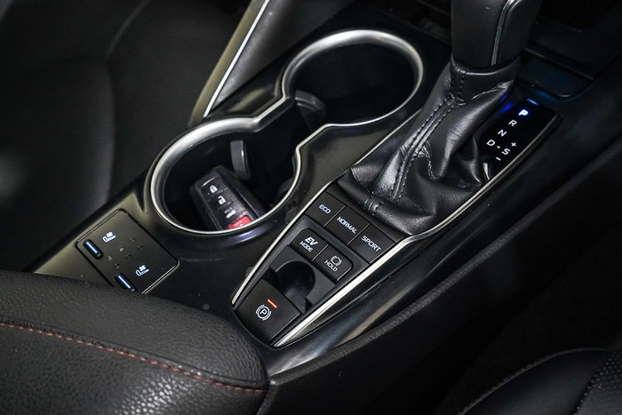 2018 Toyota Camry SL