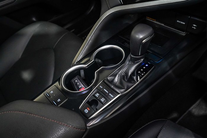2018 Toyota Camry SL