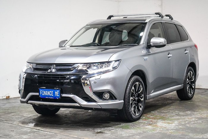 2017 Mitsubishi Outlander PHEV Exceed