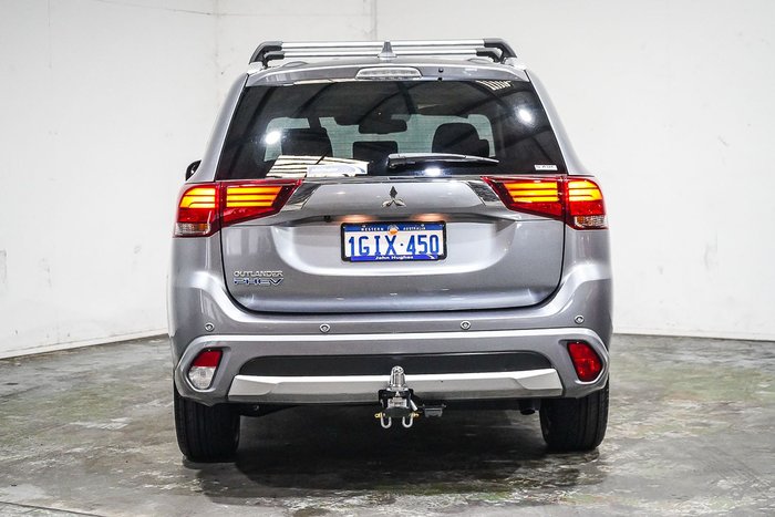 2017 Mitsubishi Outlander PHEV Exceed