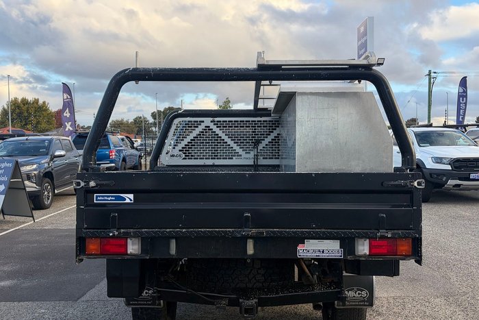 2021 Toyota Hilux SR