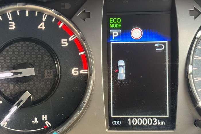 2021 Toyota Hilux SR