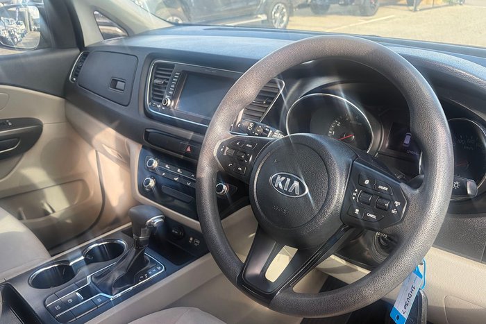 2019 Kia Carnival S