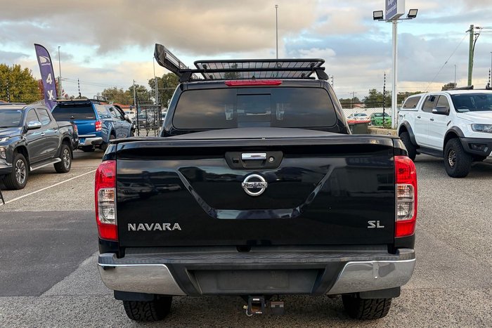 2020 Nissan Navara SL