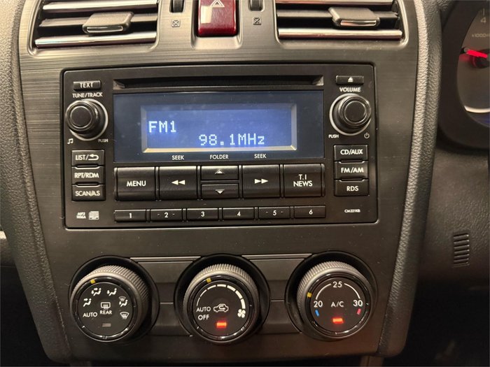 2014 Subaru Impreza 2.0i