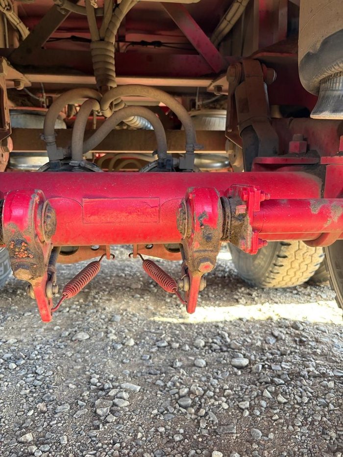 2019 Rhino Tri Axle