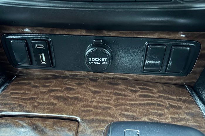 2024 Nissan Patrol Ti