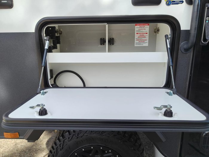 2025 JB Caravans Gator Hybrid