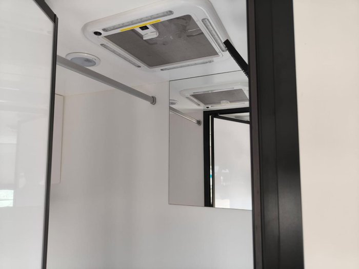 2025 JB Caravans Gator Hybrid