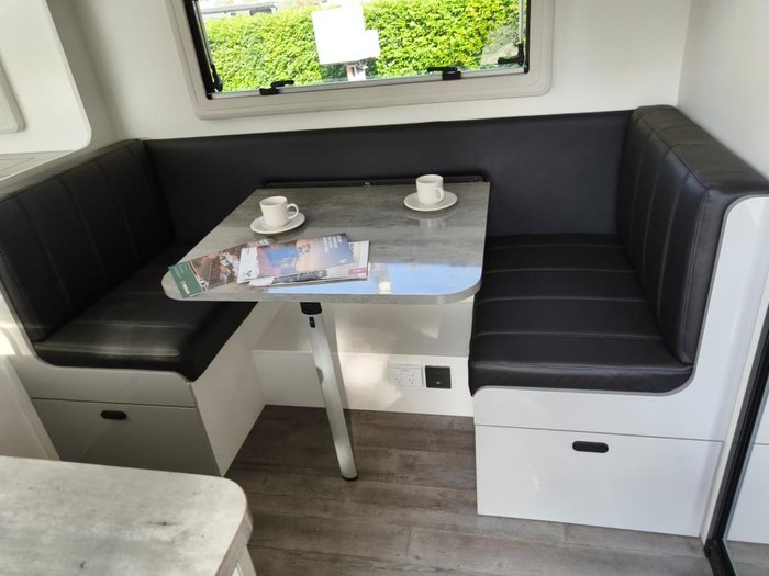 2025 JB Caravans Gator Hybrid
