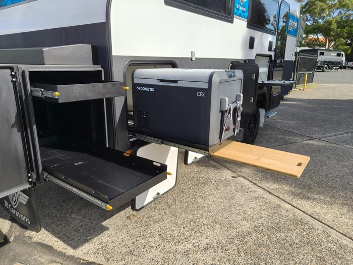 2025 JB Caravans Gator Hybrid