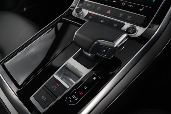 2022 Audi Q7 45 TDI