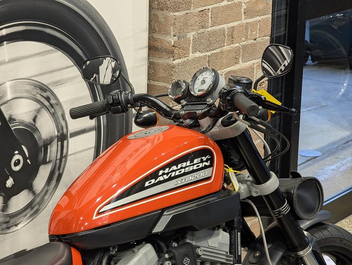 2009 Harley-Davidson XR1200 Sportster Orange